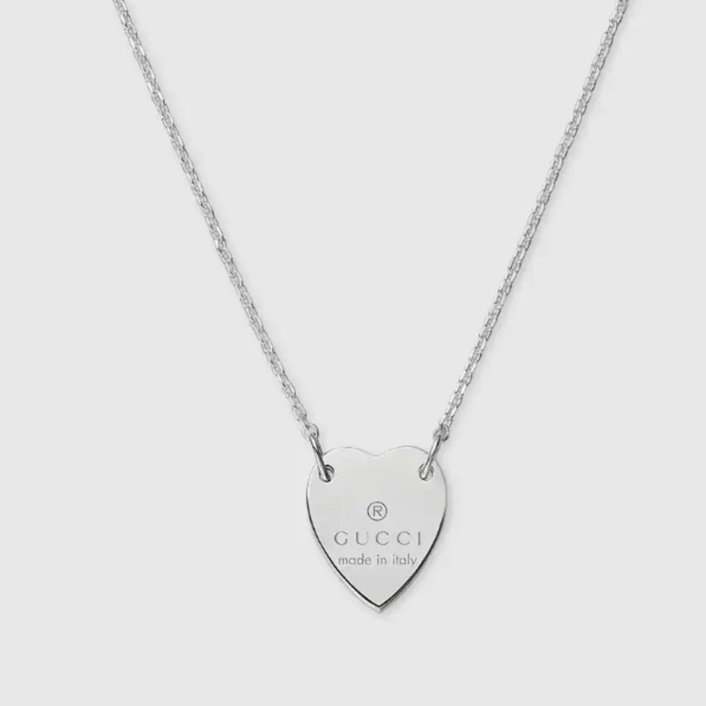 Gucci trademark necklace with heart pendant - NWOT - in original pouch.
